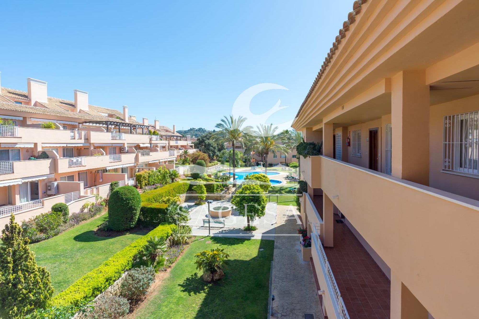 Jardines De Santa Maria Golf Apartment Marbella Luaran gambar